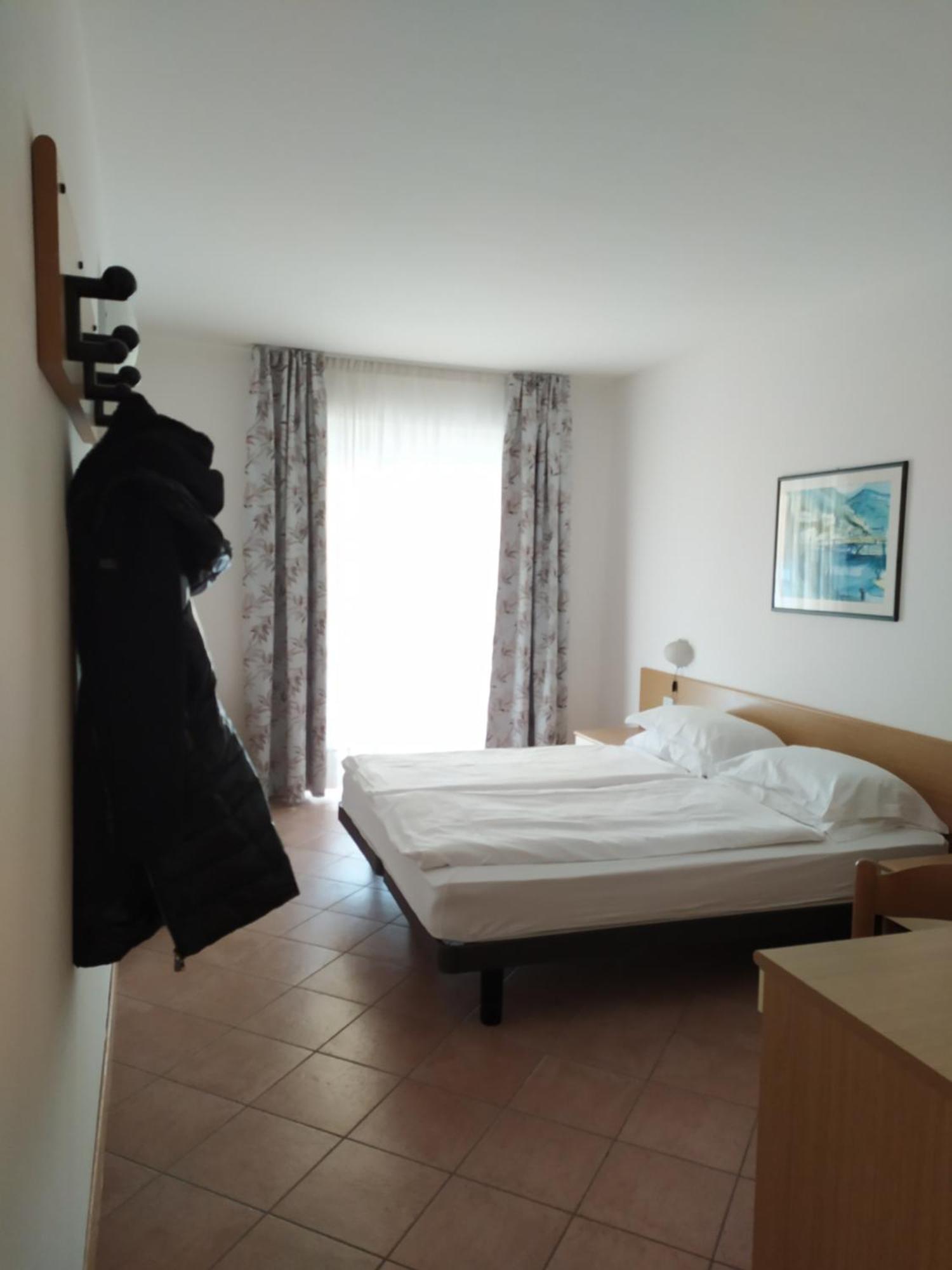 Готель New Garden Torbole Sul Garda Екстер'єр фото